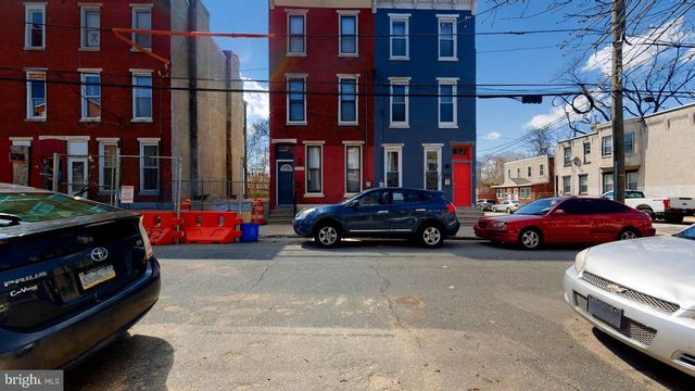 652 N 36TH ST, Philadelphia, PA 19104
