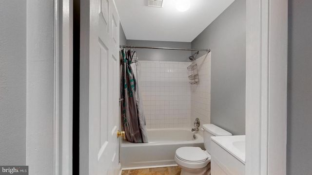 652 N 36TH ST, Philadelphia, PA 19104