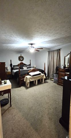 7528 Hoods Branch Rd, Springfield, TN 37172