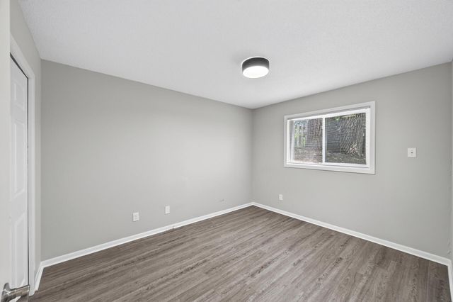 924 9th Avenue SE, Minneapolis, MN 55414