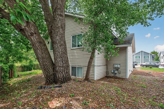 924 9th Avenue SE, Minneapolis, MN 55414
