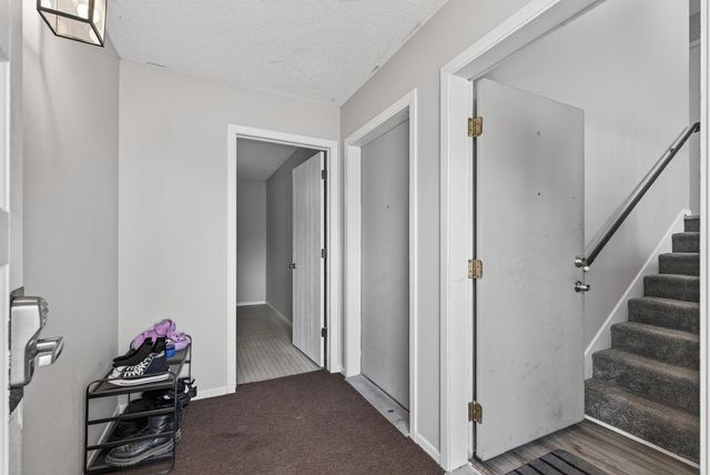 924 9th Avenue SE, Minneapolis, MN 55414