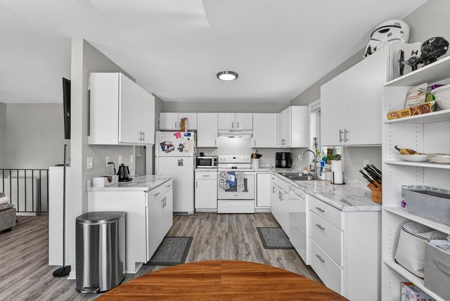 924 9th Avenue SE, Minneapolis, MN 55414