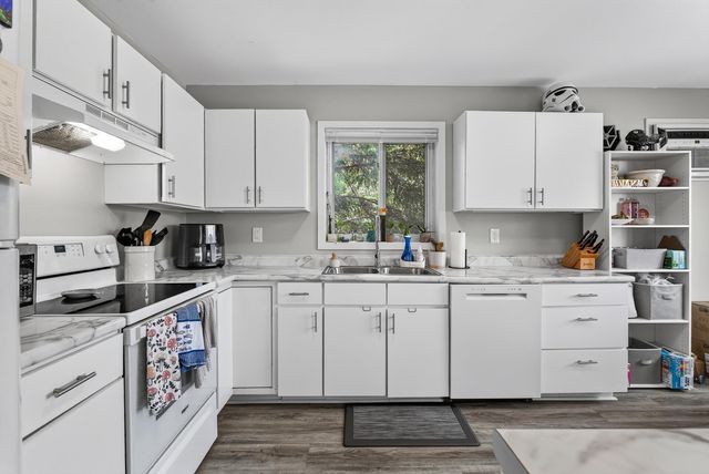 924 9th Avenue SE, Minneapolis, MN 55414