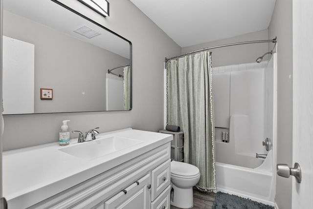 924 9th Avenue SE, Minneapolis, MN 55414