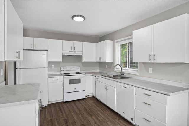 924 9th Avenue SE, Minneapolis, MN 55414