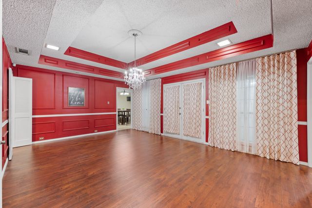 314 Clay Lane, Red Oak, TX 75154