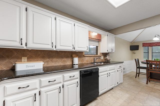 314 Clay Lane, Red Oak, TX 75154