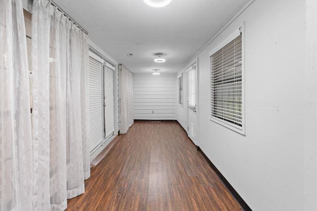 314 Clay Lane, Red Oak, TX 75154