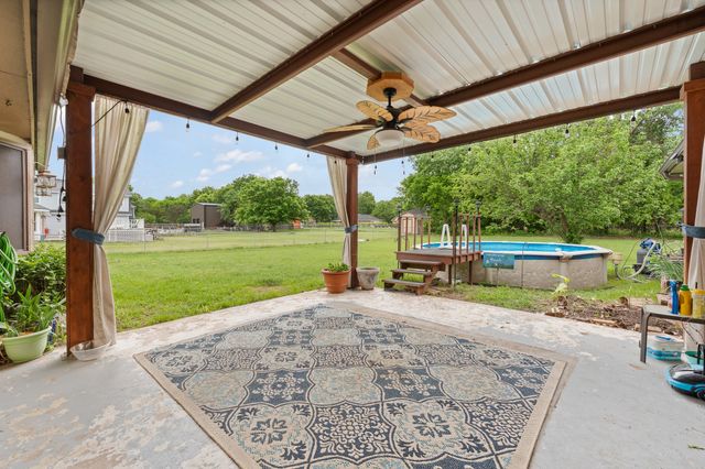 314 Clay Lane, Red Oak, TX 75154