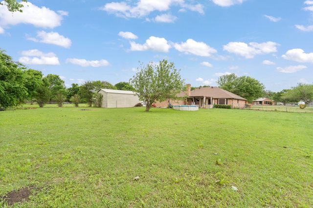 314 Clay Lane, Red Oak, TX 75154