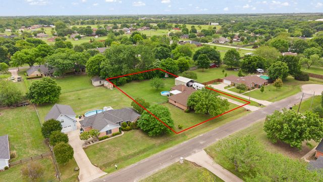 314 Clay Lane, Red Oak, TX 75154