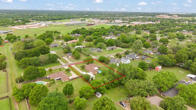 314 Clay Lane, Red Oak, TX 75154
