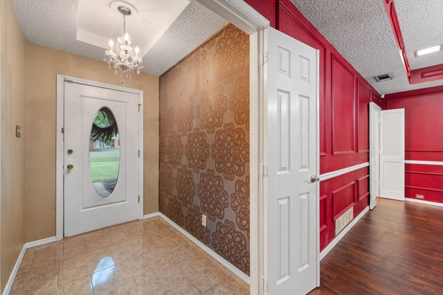 314 Clay Lane, Red Oak, TX 75154