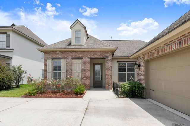 3240 Meadow Grove Ave, Zachary, LA 70791