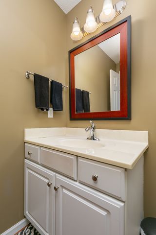 3475 Lundy Lane, Bettendorf, IA 52722