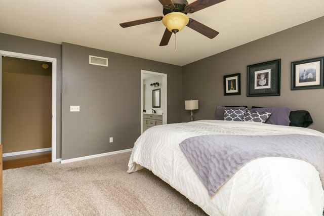 3475 Lundy Lane, Bettendorf, IA 52722