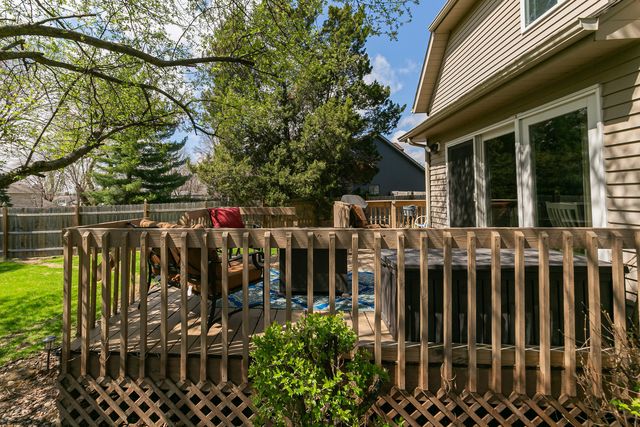 3475 Lundy Lane, Bettendorf, IA 52722