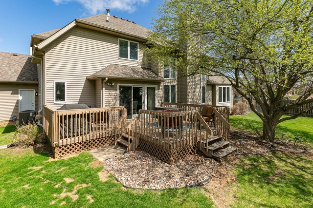3475 Lundy Lane, Bettendorf, IA 52722