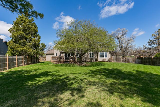 3475 Lundy Lane, Bettendorf, IA 52722