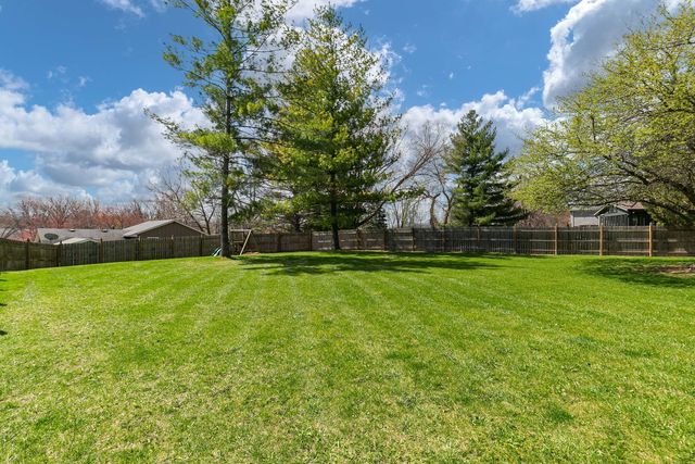 3475 Lundy Lane, Bettendorf, IA 52722