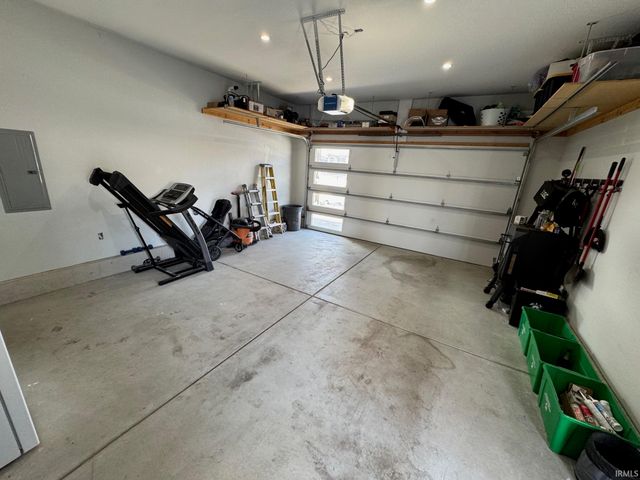 2131 Boulevard Street, Rochester, IN 46975