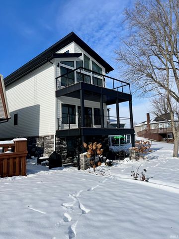 2131 Boulevard Street, Rochester, IN 46975