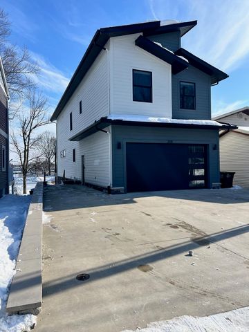 2131 Boulevard Street, Rochester, IN 46975