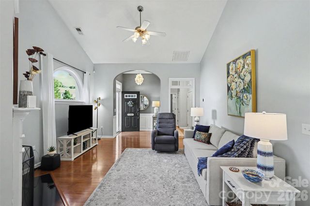 200 Park View Drive, Belmont, NC 28012