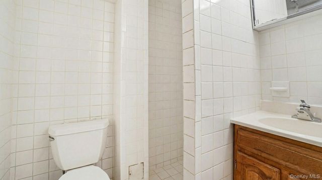 100 Elizabeth Street, Floral Park, NY 11001