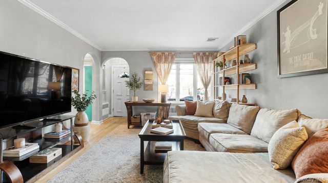 100 Elizabeth Street, Floral Park, NY 11001