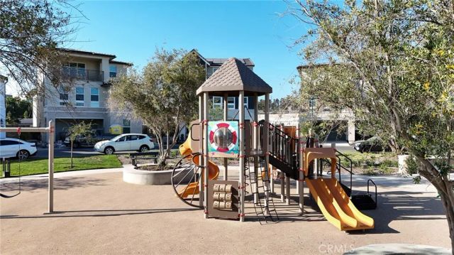 331 Newton, Lake Forest, CA 92630