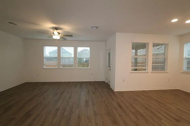 1620 Purple Martin DR, Pflugerville, TX 78660