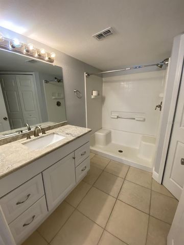 5124 PARK CENTRAL DRIVE 513, Orlando, FL 32839