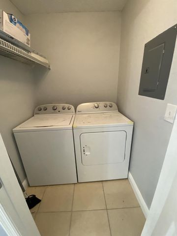 5124 PARK CENTRAL DRIVE 513, Orlando, FL 32839