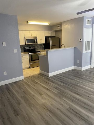 5124 PARK CENTRAL DRIVE 513, Orlando, FL 32839