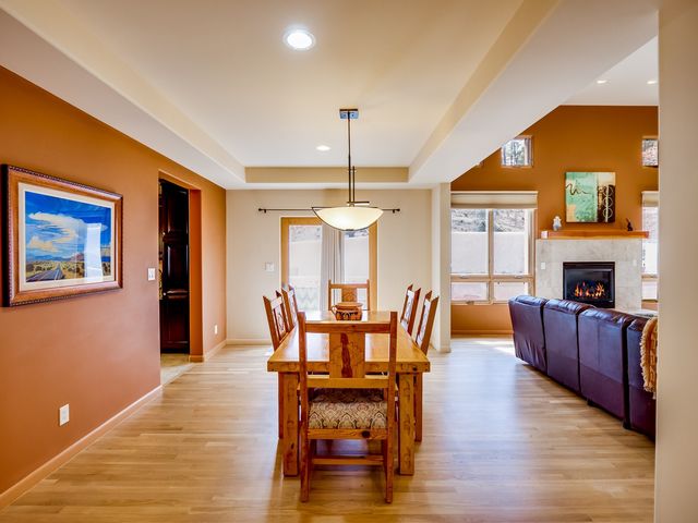 175 Maple Drive, Los Alamos, NM 87544