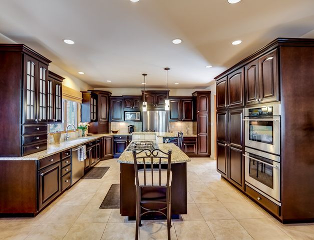 175 Maple Drive, Los Alamos, NM 87544