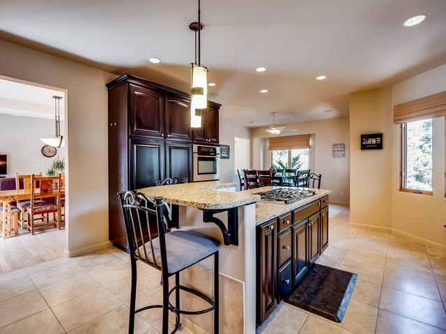 175 Maple Drive, Los Alamos, NM 87544