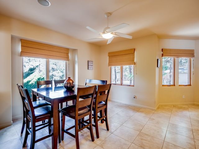 175 Maple Drive, Los Alamos, NM 87544