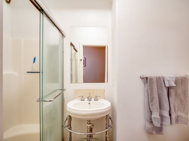 175 Maple Drive, Los Alamos, NM 87544