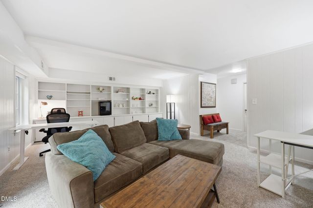 2912 Wycliff Road, Raleigh, NC 27607