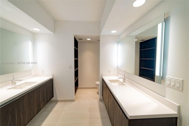 1180 N Federal Hwy 602, Fort Lauderdale, FL 33304