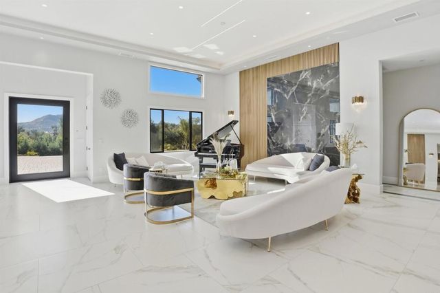 14989 Orchard View Drive, Poway, CA 92064