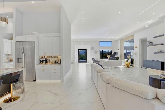 14989 Orchard View Drive, Poway, CA 92064