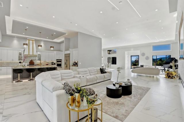 14989 Orchard View Drive, Poway, CA 92064