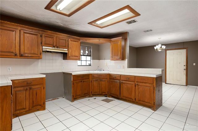 1313 Eastview Circle, Palmview, TX 78574