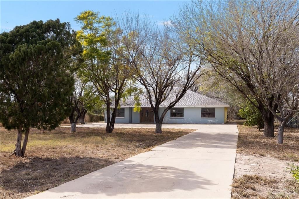 1313 Eastview Circle, Palmview, TX 78574