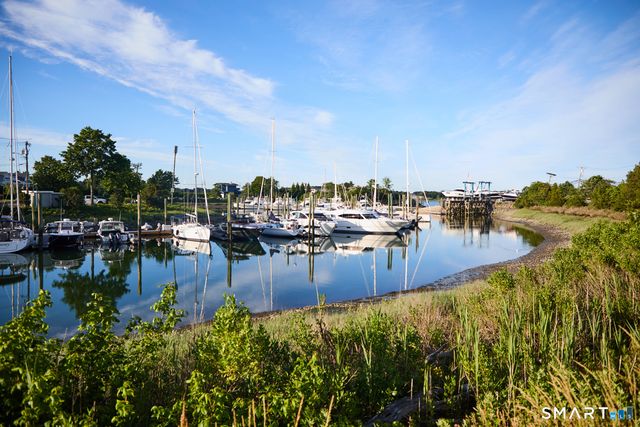 16 Harbor Road, Westport, CT 06880