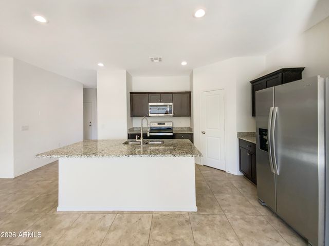 4625 W DILL Avenue, Coolidge, AZ 85128